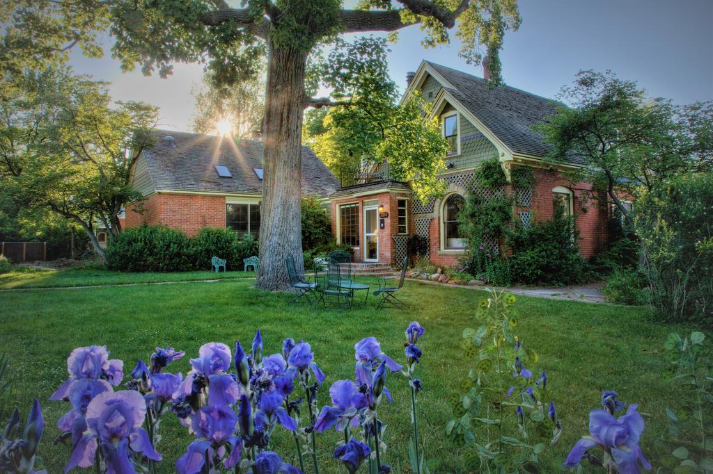 Briar Rose Bed & Breakfast Боулдър Екстериор снимка